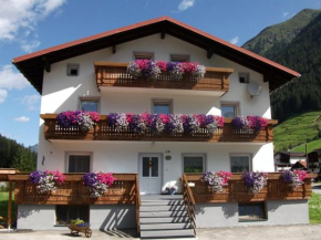 Haus Alpenrose Sankt Leonhard Im Pitztal